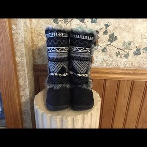 Muk Luks boots